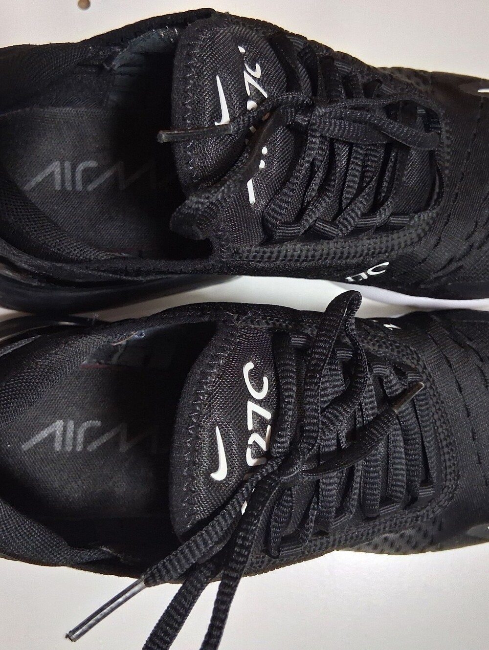 Nike Air Max 270 Black / White Women's Sneaker * Size: 10 - Picture 6 of 8